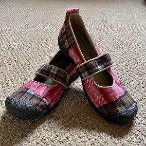 Keen Mary Janes in Women's Size 9